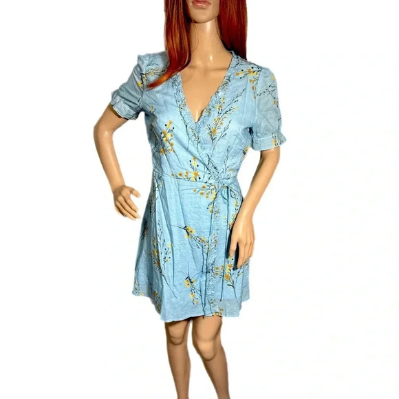 PEACH LOVE CALIFORNIA Women's Blue Floral Wrap Dress Size XS/S Short Sleeve - Picture 2 of 11